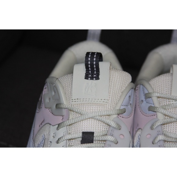 Nike Womens Air Max 90‎ Futura Sneakers Pale Ivory Size 8.5 DM9922-106 $150 - Picture 3 of 14